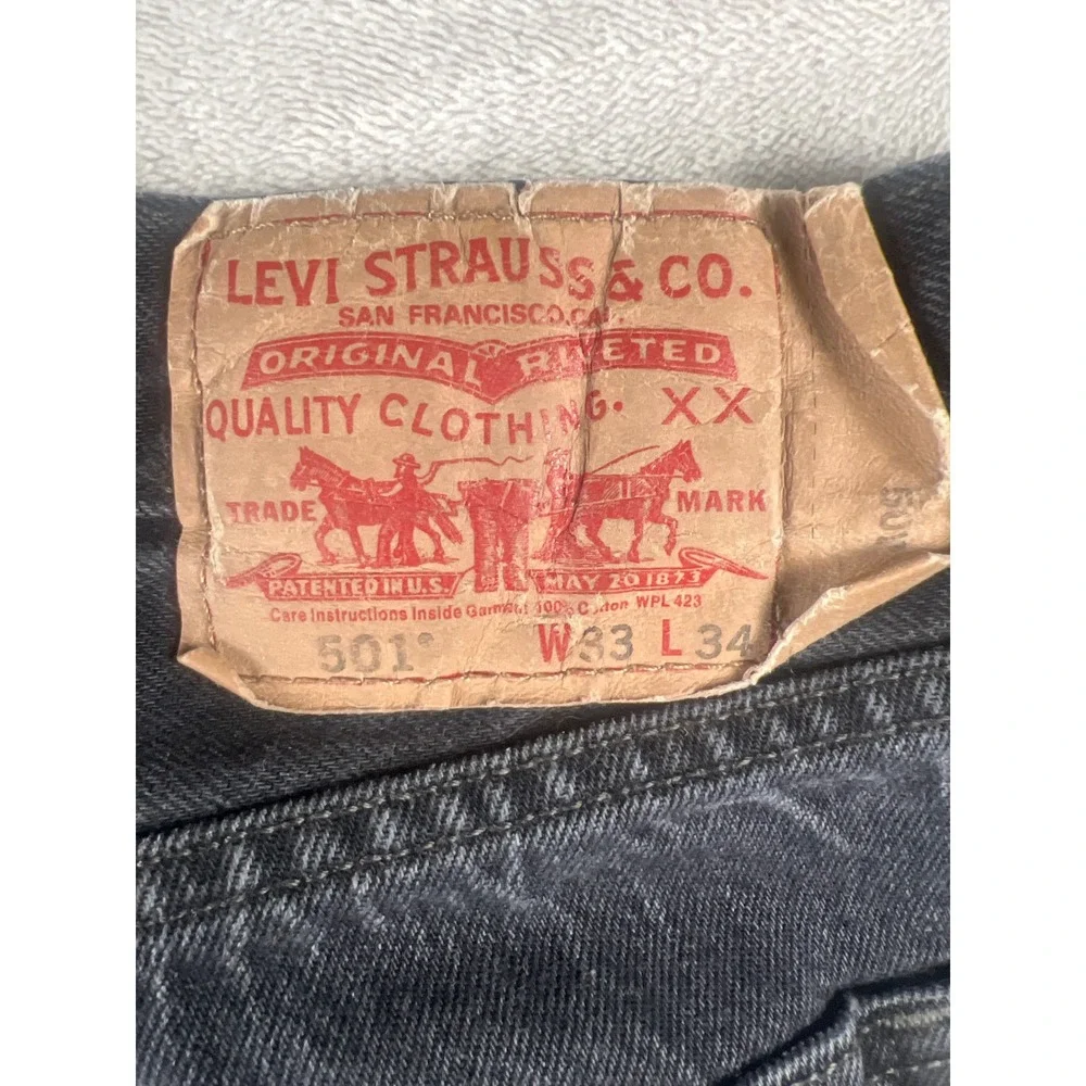 Levis 501 Original Mens Straight Fit Faded Black Denim Jeans 33 x 34 Button Fly